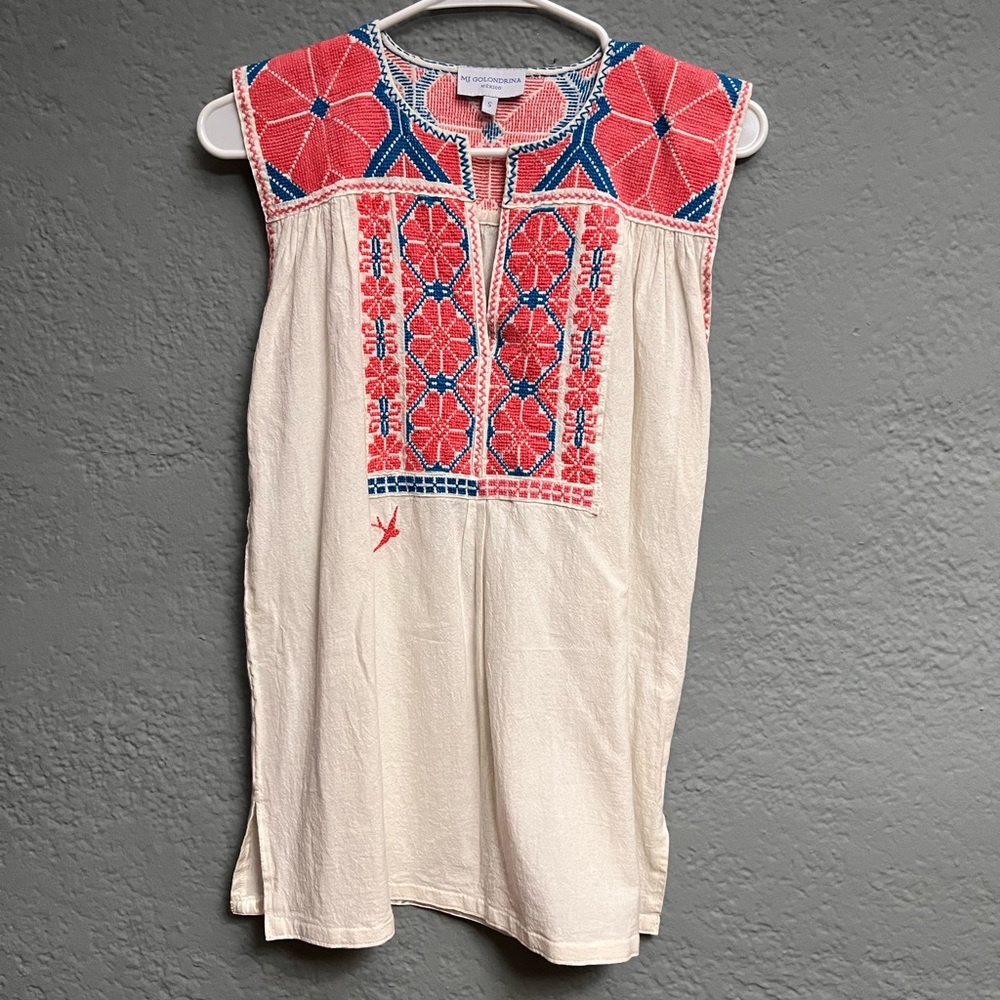 RARE Mi Golondrina hand embroidery top.